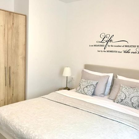 Cocoville Beach House- Makarska Apartamento Exterior foto