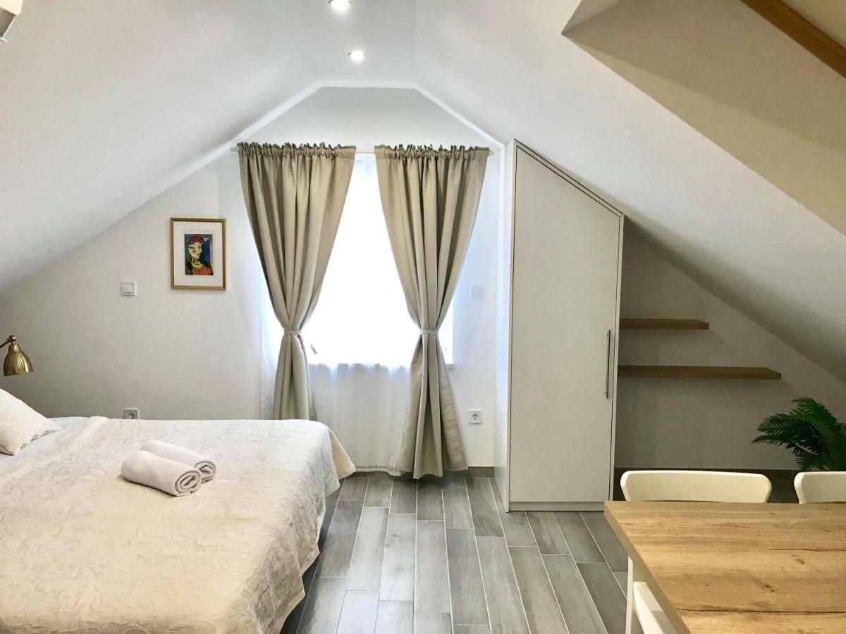 Cocoville Beach House- Makarska Apartamento Exterior foto