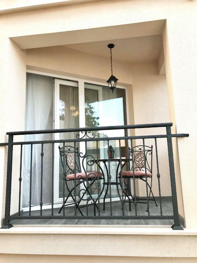 Cocoville Beach House- Makarska Apartamento Exterior foto